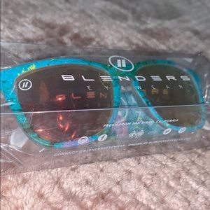 Blenders sunglasses